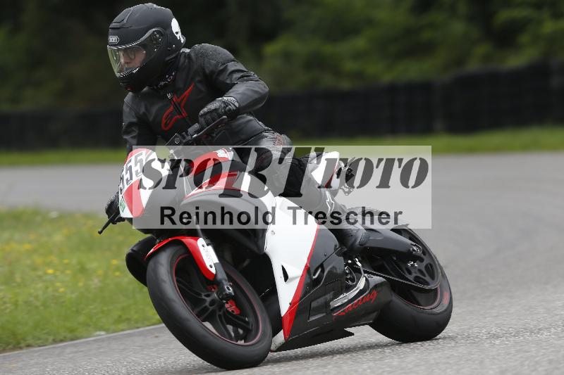 /37 28.07.2025 Dunlop Ride und Test Day ADR/Einsteiger gruen/555